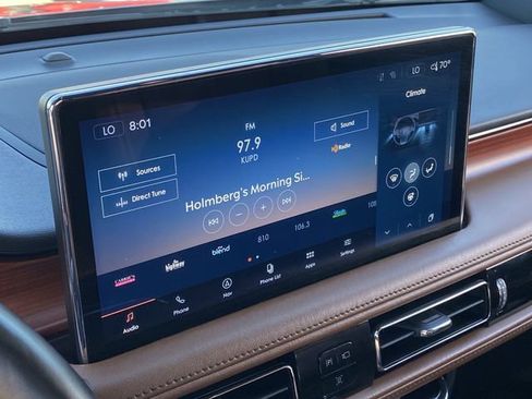 Used 2022 Lincoln Nautilus Reserve w/ Equipment Group 201A image 23