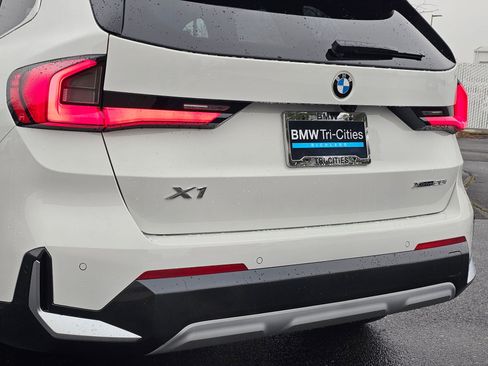 New 2026 BMW X1 xDrive28i w/ Technology Package image 8
