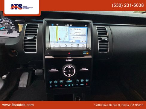 Used 2018 Ford Flex Limited image 25