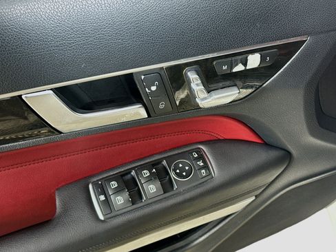 Used 2017 Mercedes-Benz E 400 E 400 image 24