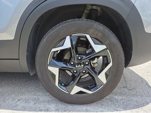 Used 2025 Kia Seltos S FWD image 20
