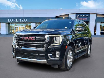 Used 2022 GMC Yukon SLT w/ SLT Premium Package