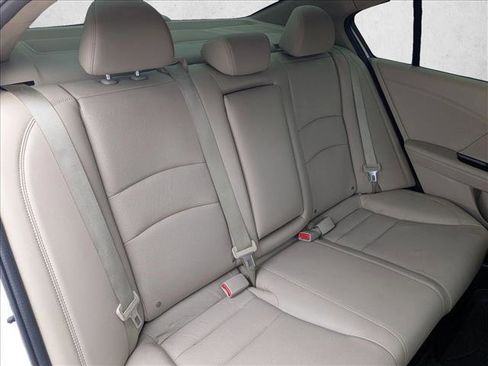 Used 2015 Honda Accord EX-L image 19