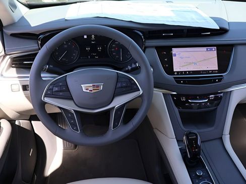 New 2026 Cadillac XT5 Premium Luxury FWD image 14