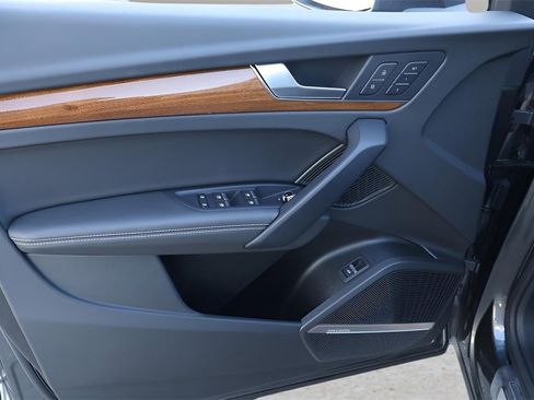 Used 2023 Audi Q5 2.0T Premium Plus w/ Premium Plus Package image 9