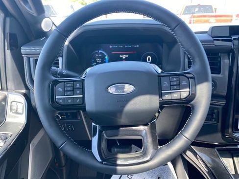 New 2023 Ford F150 Lightning Platinum image 16