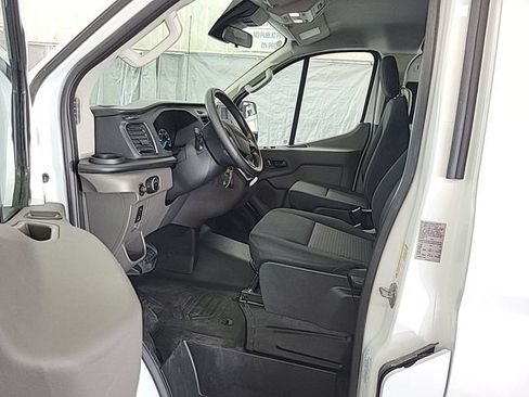 Used 2025 Ford Transit 250 Low Roof w/ Exterior Upgrade Package RWD image 9