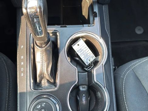 Used 2017 Ford Explorer XLT w/ Equipment Group 201A image 20