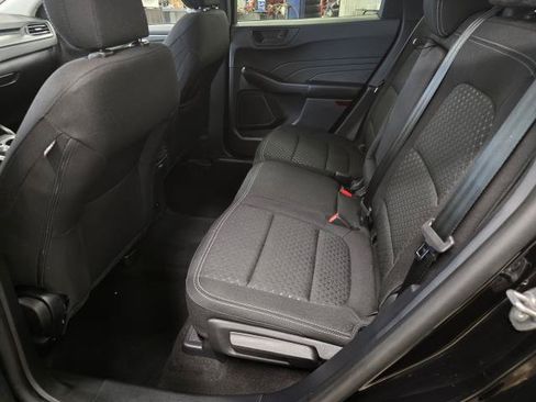 Used 2025 Ford Escape Active AWD/4WD image 11