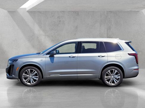 Certified 2025 Cadillac XT6 Premium Luxury AWD/4WD image 7