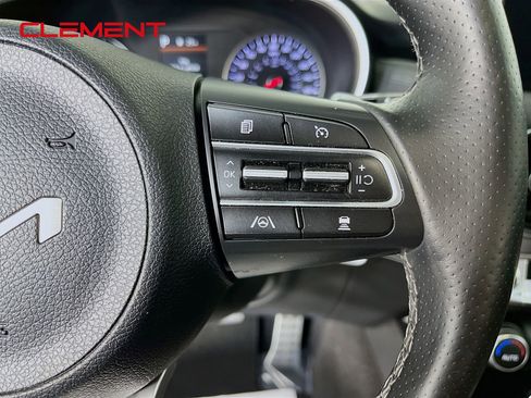 Used 2022 Kia Stinger GT-Line RWD image 17