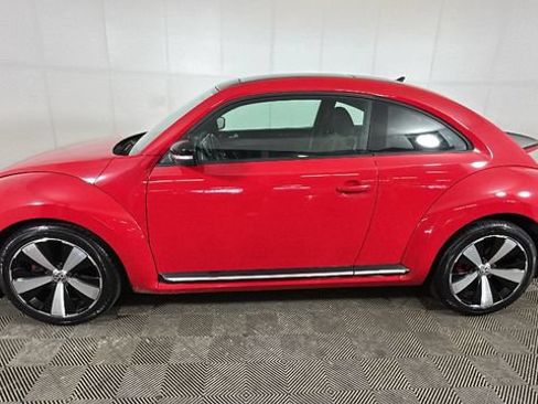 Used 2013 Volkswagen Beetle Turbo FWD image 5
