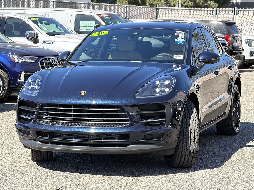 Used 2020 Porsche Macan AWD/4WD image 3