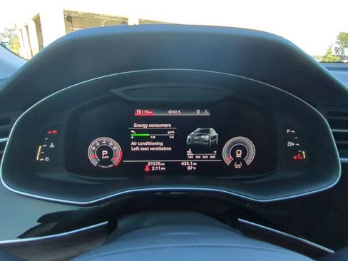 Used 2019 Audi Q8 Premium Plus w/ Premium Plus image 28