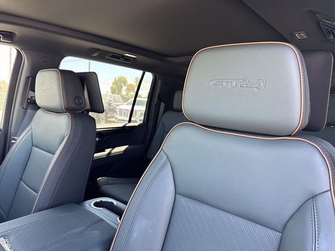 New 2026 GMC Yukon XL AT4 w/ AT4 Premium Plus Package AWD/4WD image 22