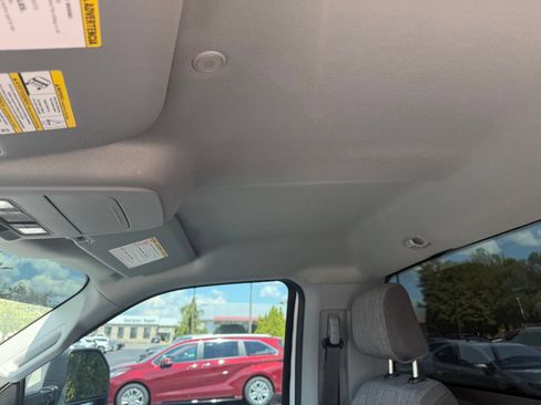 Used 2024 Ford F350 XLT AWD/4WD image 21