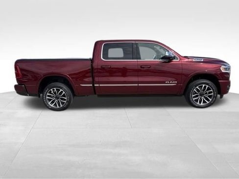 Used 2025 RAM 1500 Limited AWD/4WD image 7