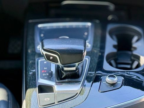 Used 2017 Audi Q7 3.0T Premium Plus image 27