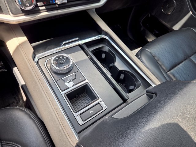 Used 2022 Ford Expedition XLT RWD image 28