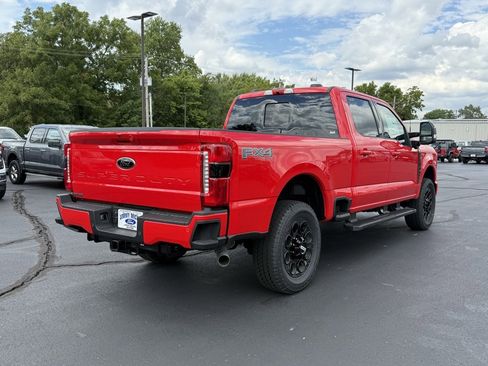 New 2026 Ford F250 Lariat w/ Black Appearance Package image 20