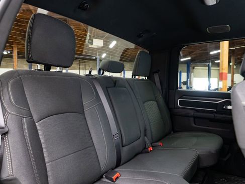 New 2026 RAM 2500 Big Horn AWD/4WD image 27