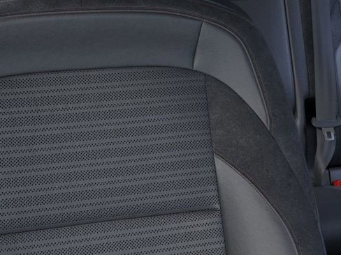 Used 2025 Lincoln Nautilus Reserve w/ Jet Appearance Package image 16