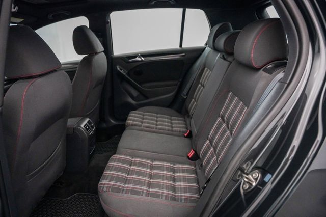 Used 2011 Volkswagen GTI 4-Door FWD image 24