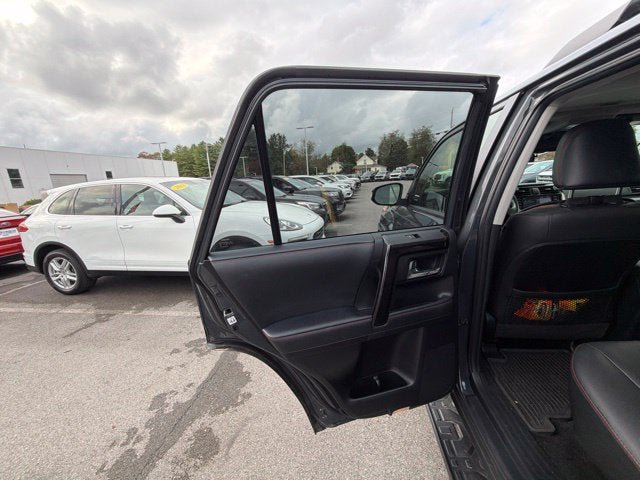 Used 2024 Toyota 4Runner TRD Off-Road Premium w/ Moonroof Package AWD/4WD image 21