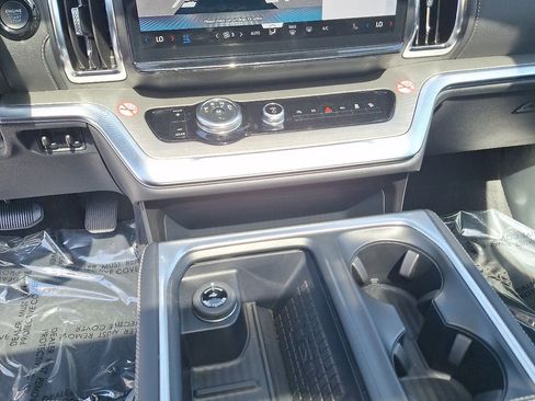 Used 2025 Ford Expedition Max Platinum image 13