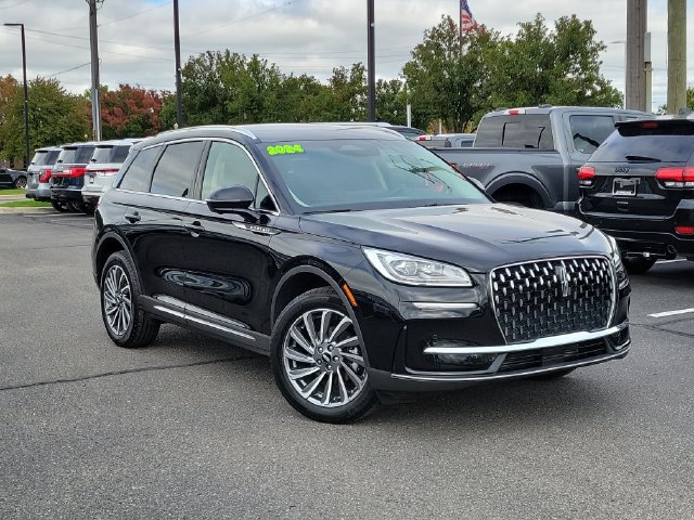 Used 2024 Lincoln Corsair Reserve w/ Equipment Group 201A AWD/4WD image 31