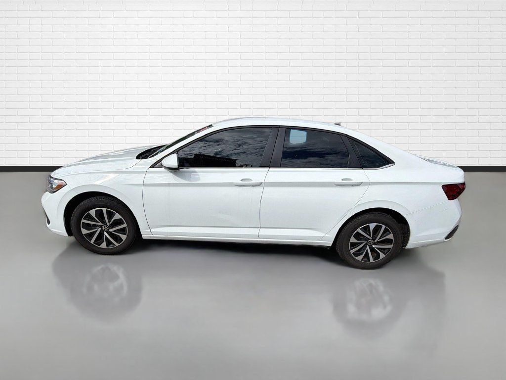 Used 2024 Volkswagen Jetta S FWD image 6