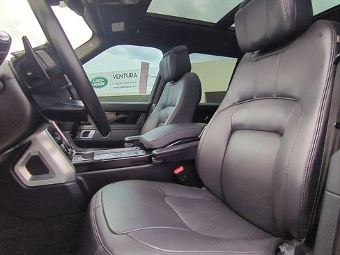 Used 2021 Land Rover Range Rover P525 Westminster Edition image 20