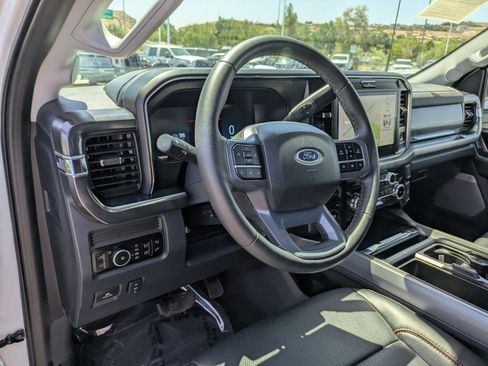 Used 2026 Ford F250 Lariat AWD/4WD image 16