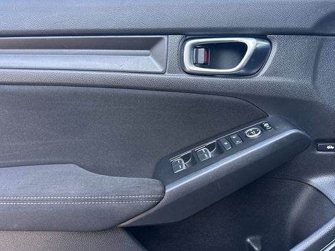 Used 2022 Honda Civic Sport image 13