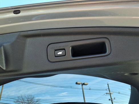 Certified 2025 Acura MDX SH-AWD w/ Advance Package image 20