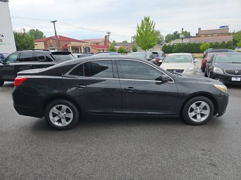 Used 2015 Chevrolet Malibu LT FWD image 7