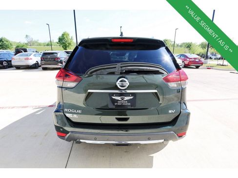 Used 2019 Nissan Rogue SV w/ Sun & Sound Touring Package image 7