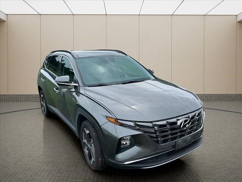 Used 2022 Hyundai Tucson Limited w/ Cargo Package AWD/4WD image 8