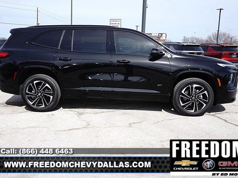 New 2026 Buick Enclave Sport Touring w/ Power Package image 8