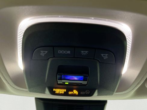 Used 2023 Toyota Corolla LE FWD image 21