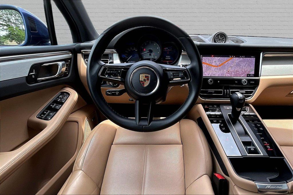 Used 2022 Porsche Macan S AWD/4WD image 8