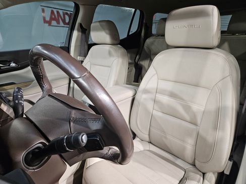 Used 2019 GMC Acadia Denali image 25