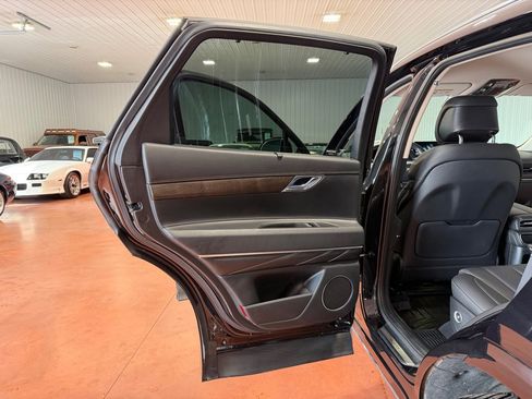 Used 2023 Genesis GV80 2.5T w/ Winter Weather Package AWD/4WD image 21