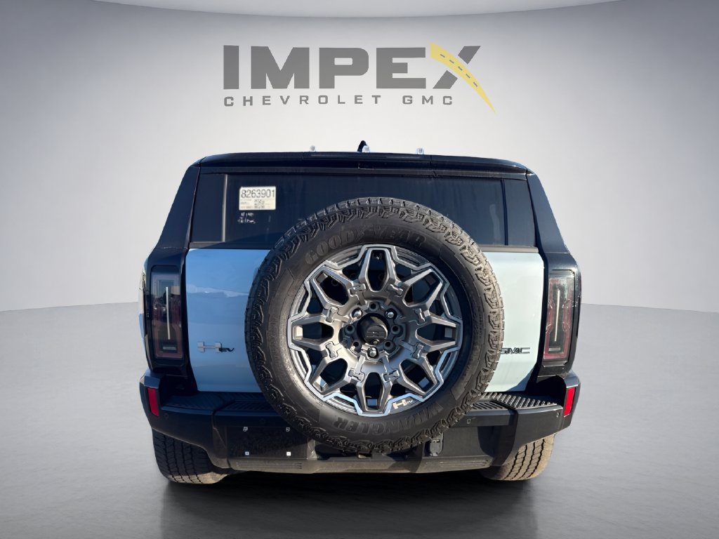 Used 2024 GMC Hummer EV 3X AWD/4WD image 4