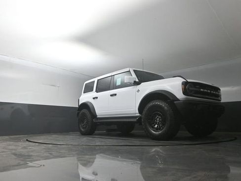 New 2026 Ford Bronco Outer Banks w/ Sasquatch Package AWD/4WD image 32