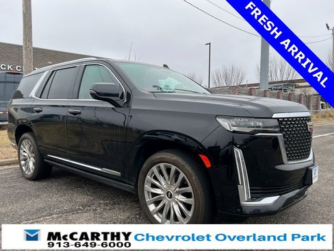 Used 2022 Cadillac Escalade Premium Luxury w/ Performance Package image 1