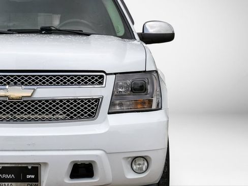 Used 2011 Chevrolet Tahoe LTZ RWD image 48