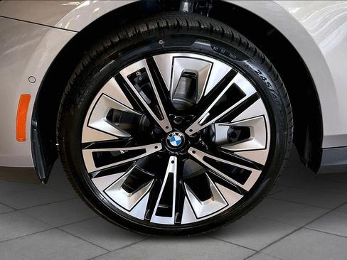 New 2026 BMW 530i w/ Premium Package image 11