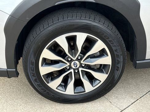Used 2024 Subaru Outback Limited XT image 13