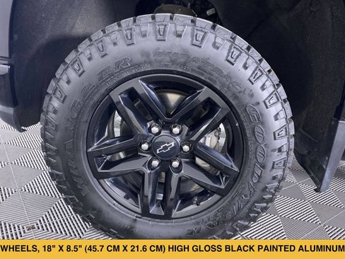Certified 2021 Chevrolet Silverado 1500 LT Trail Boss w/ Convenience Package II AWD/4WD image 15